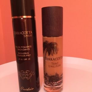 Guerlain Terracotta Teint d’Alleurs (at right)